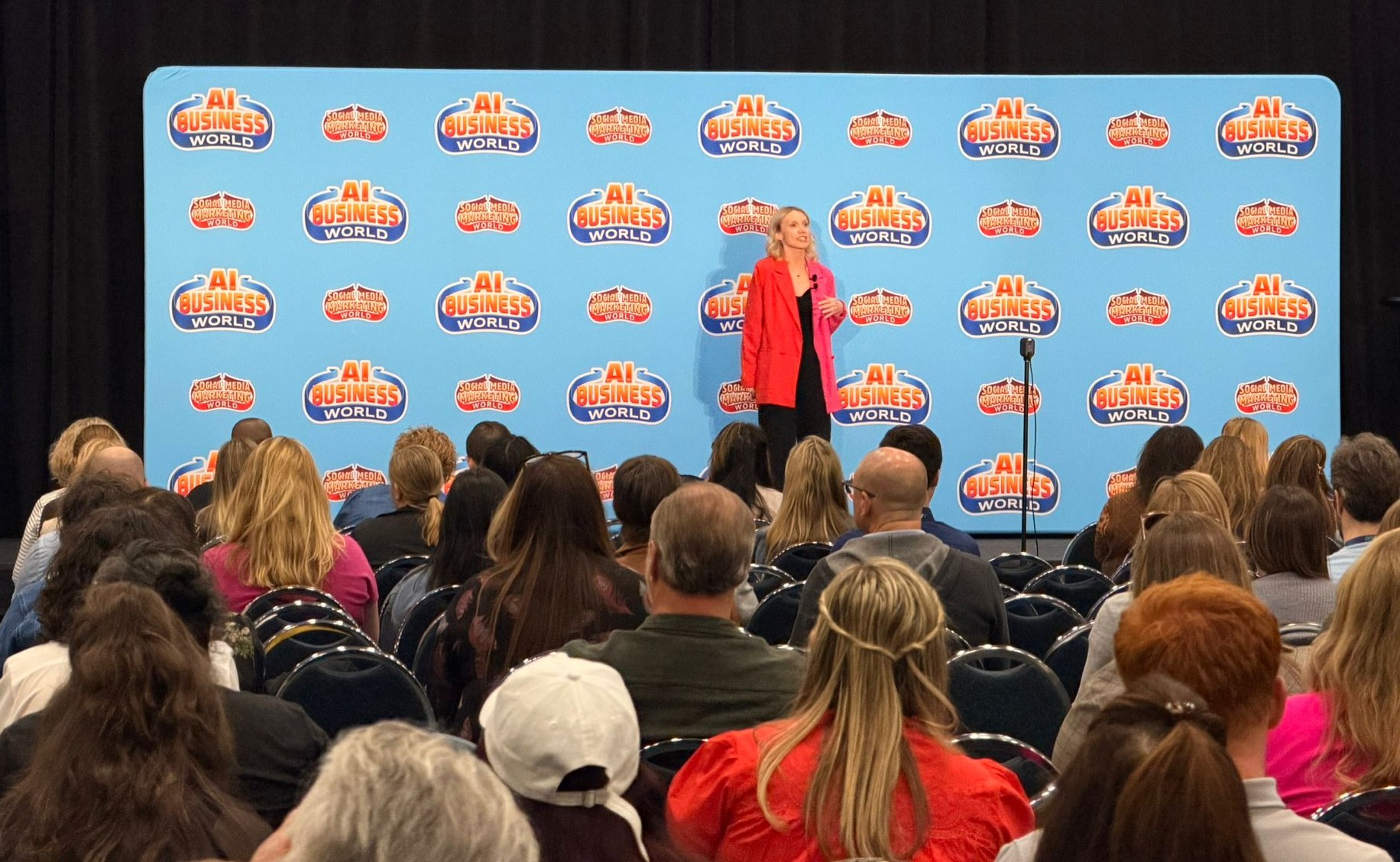 Kinsey on stage at SMMW 2026